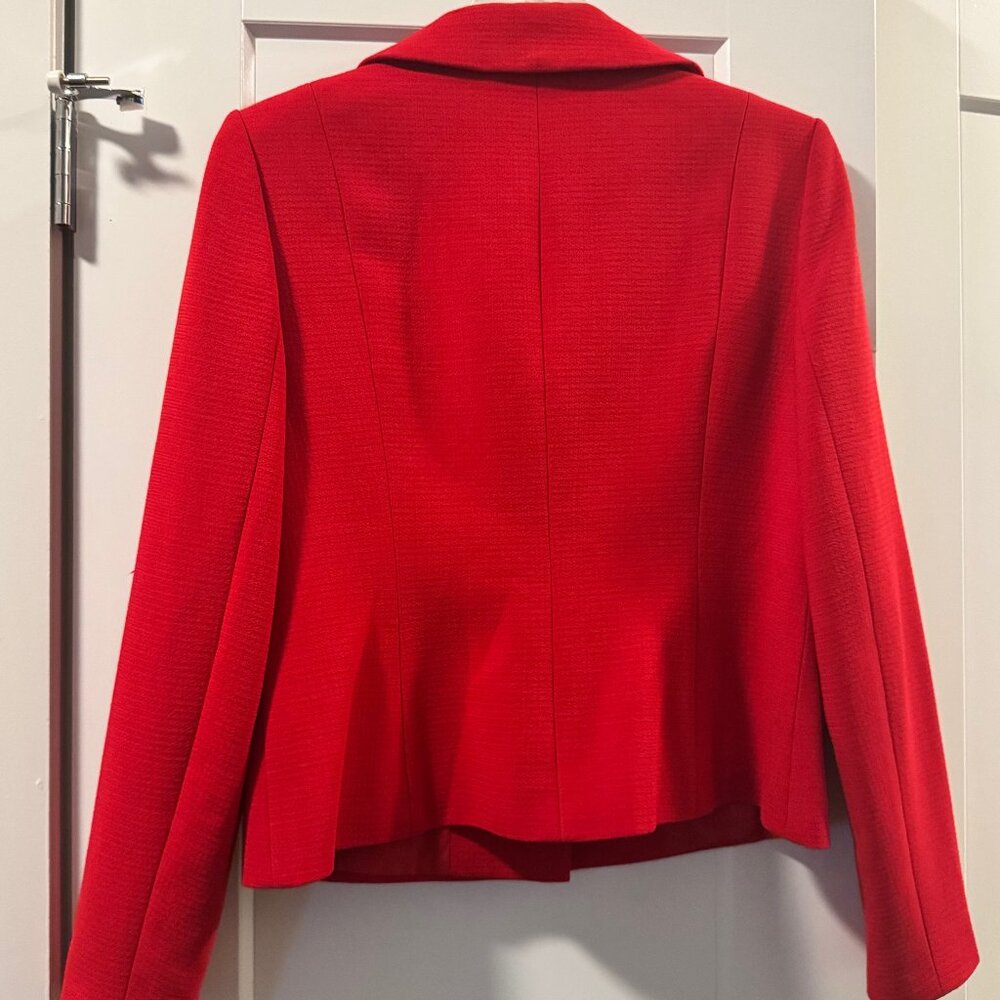 Ann Taylor Red Blazer, Wool Blend Size 10 - Picture 2 of 3